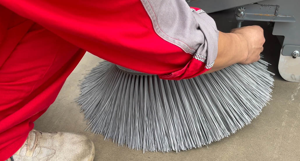 Teach you how to easily maintain the sweeper1